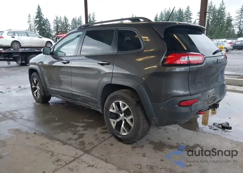 2014 Jeep Cherokee Trailhawk z USA, uszkodzony, nr VIN 1C4PJMBS7EW237705